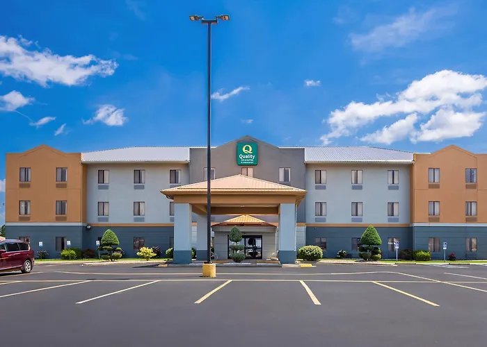 Quality Route 66 Hotel 4*